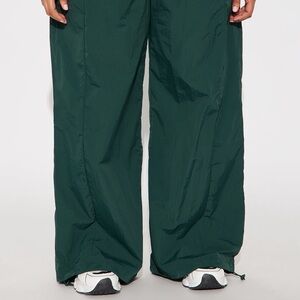 Wide-Leg Drawstring Pants in Forest Green